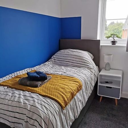 Modern Roomy 3 Bedroom Home Pershore Eksteriør bilde